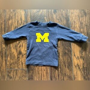 2t girls University of Michigan shirt and sweatshirt